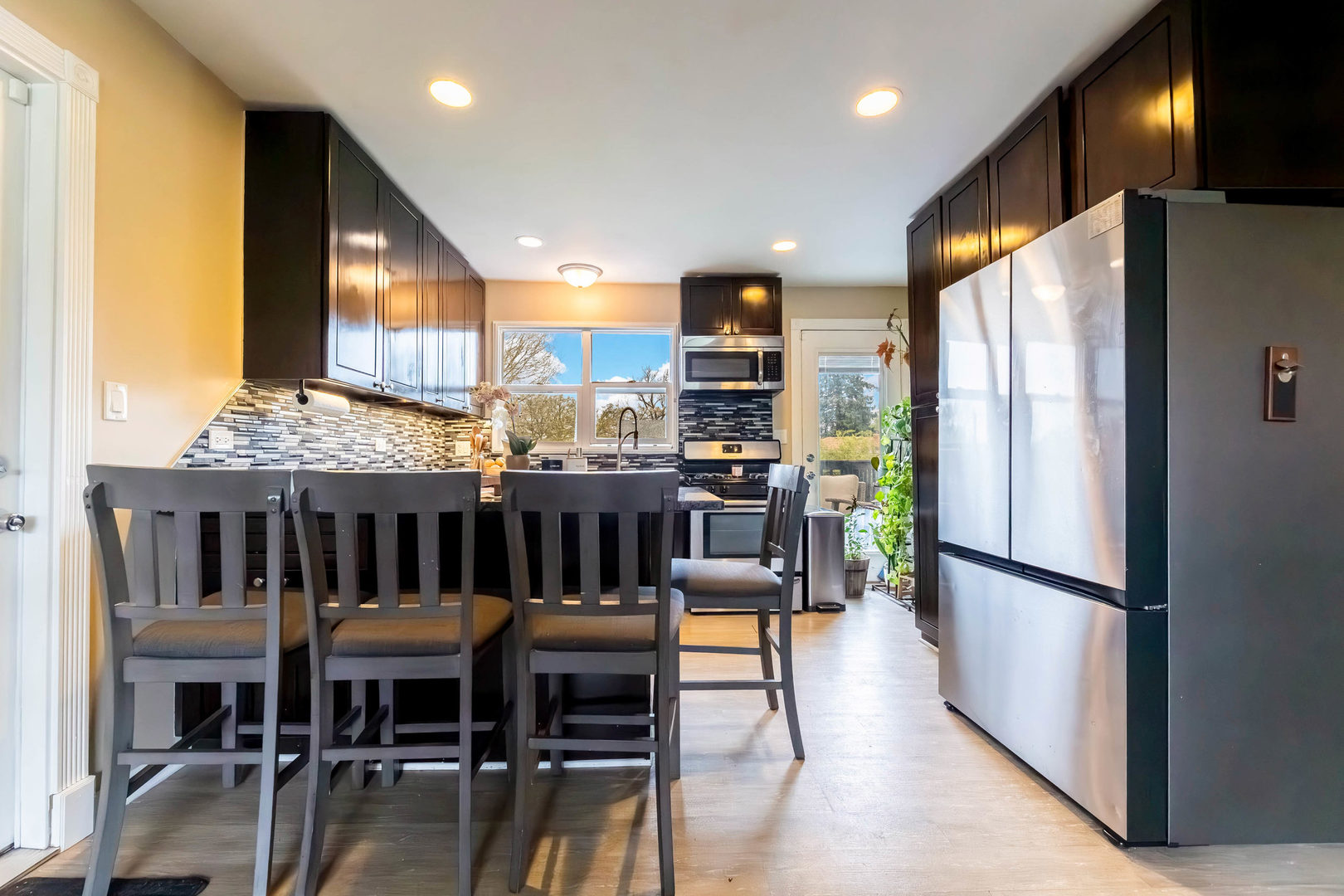 8820 W 85th Place