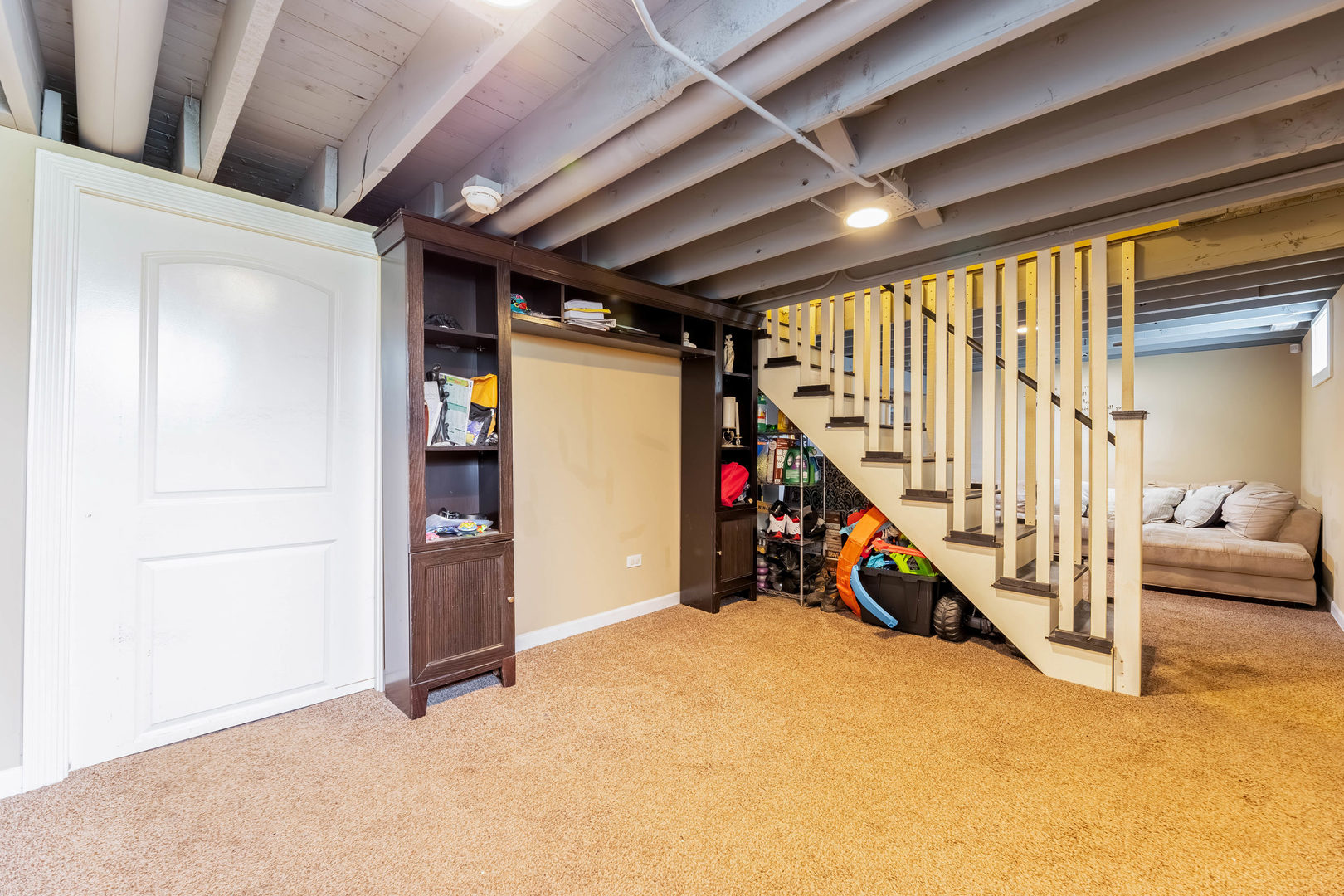 8820 W 85th Place