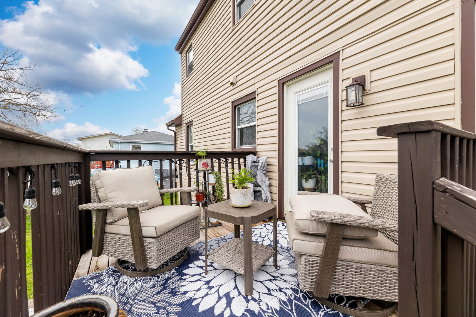 8820 W 85th Place