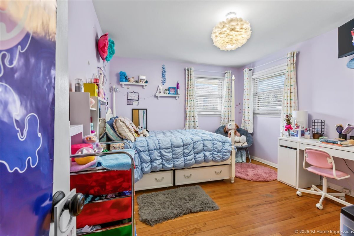 8836 W 93rd Place