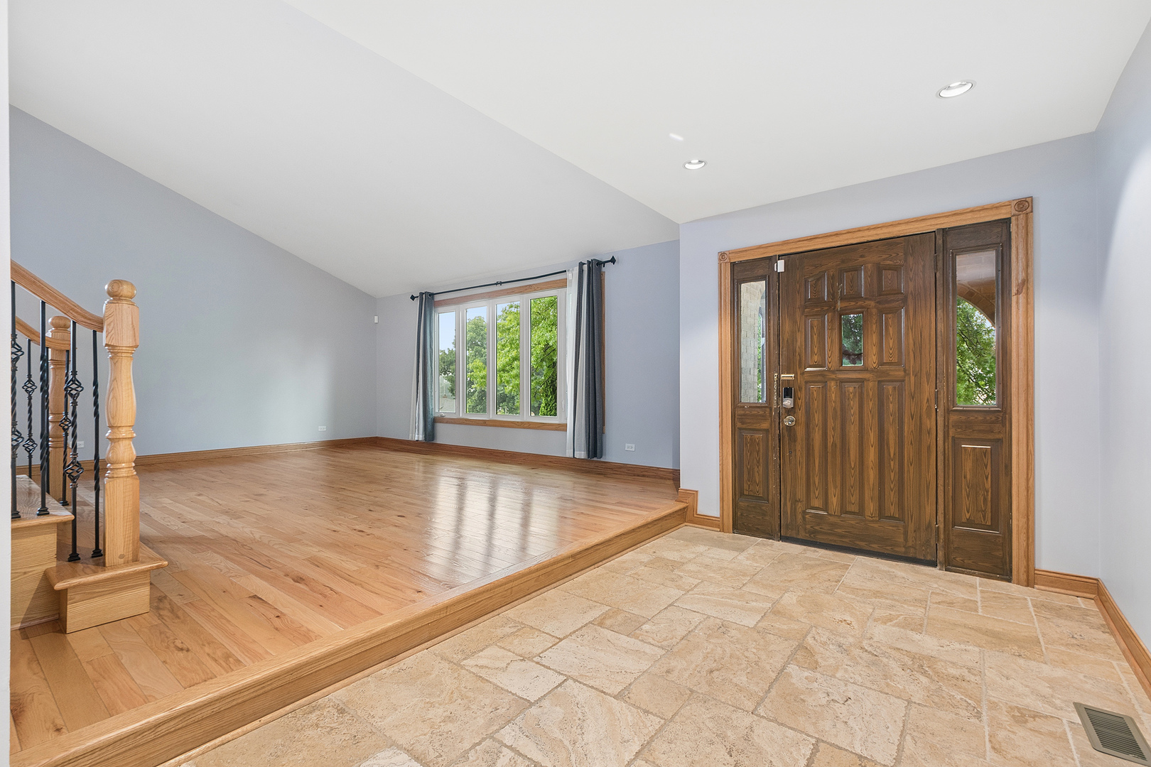 8850 W 98th Place