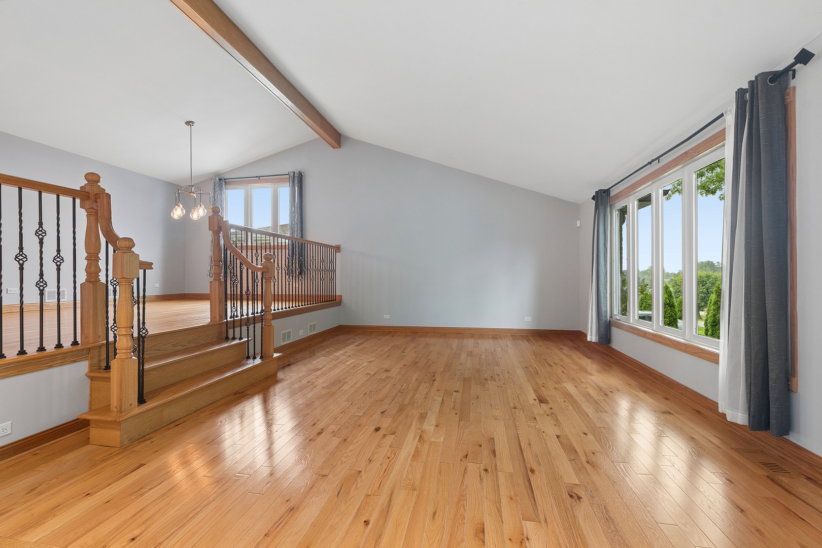 8850 W 98th Place