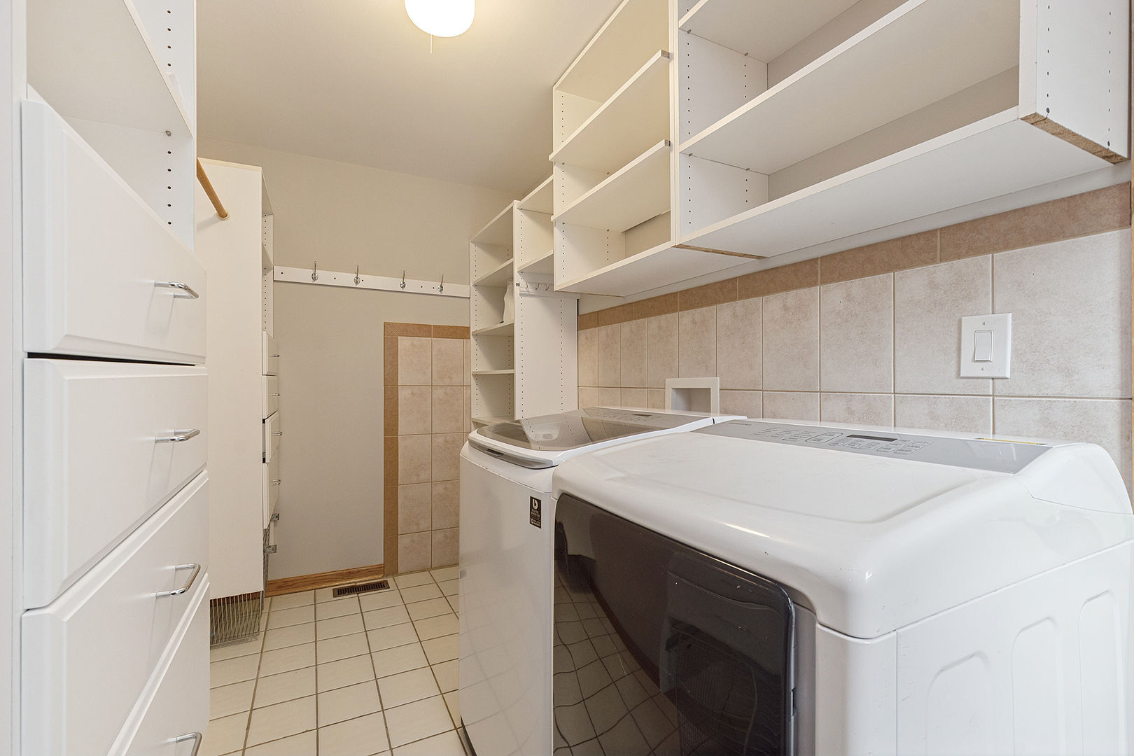 8850 W 98th Place