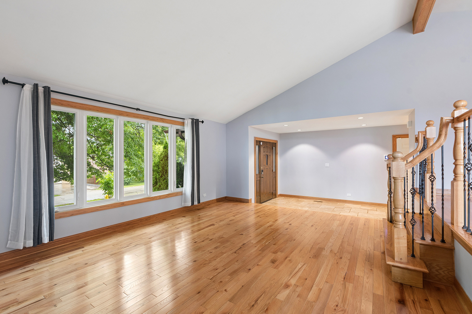 8850 W 98th Place