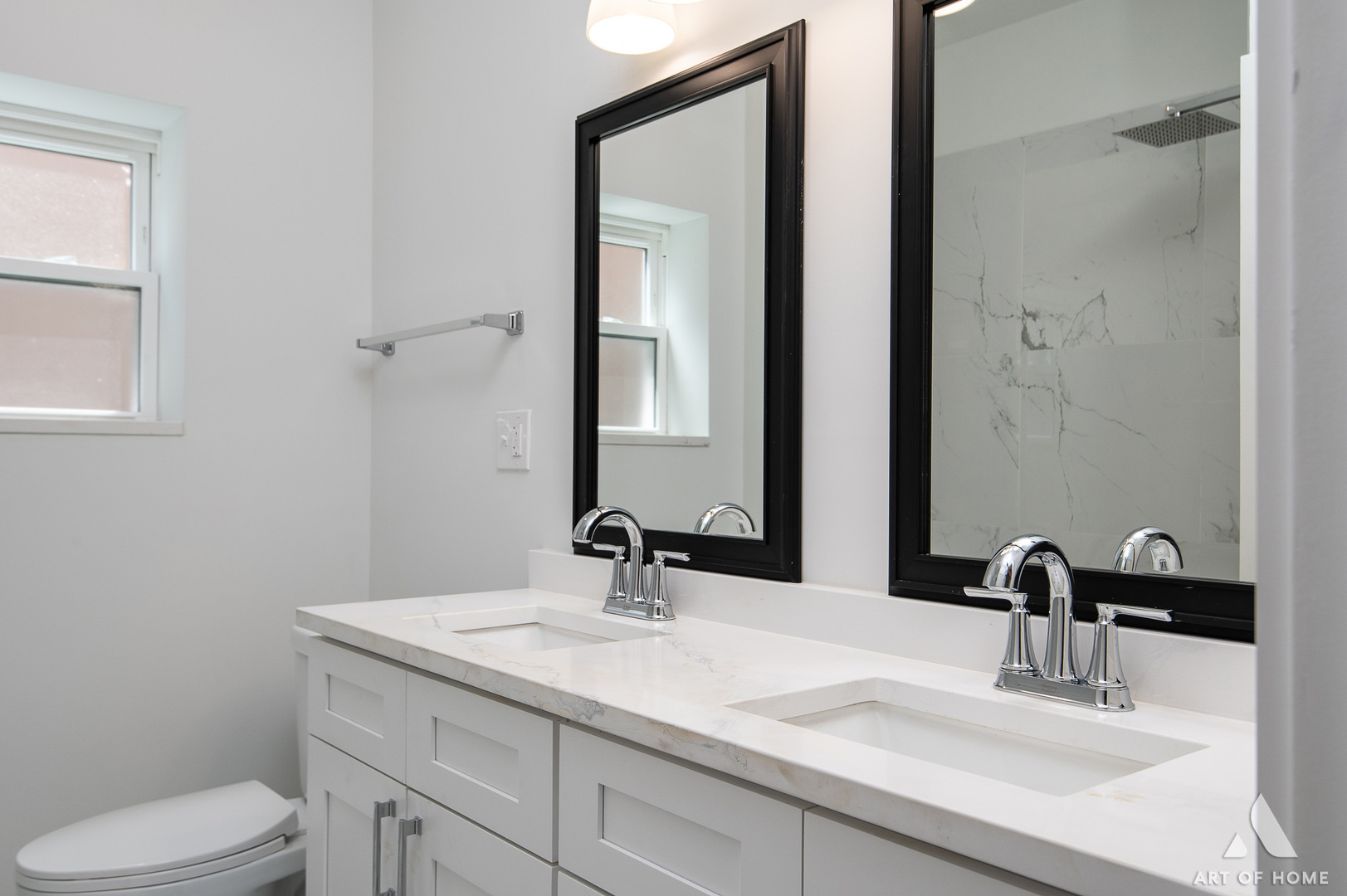 1820 Gunderson Avenue Unit: 2