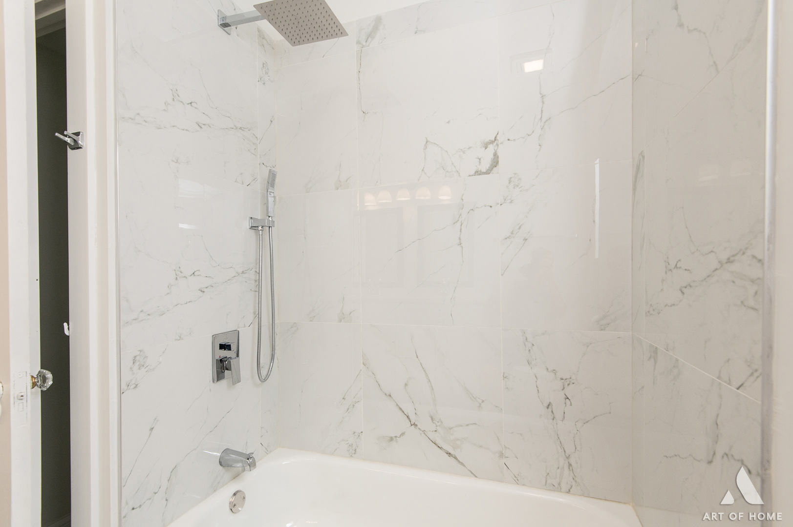 1820 Gunderson Avenue Unit: 2