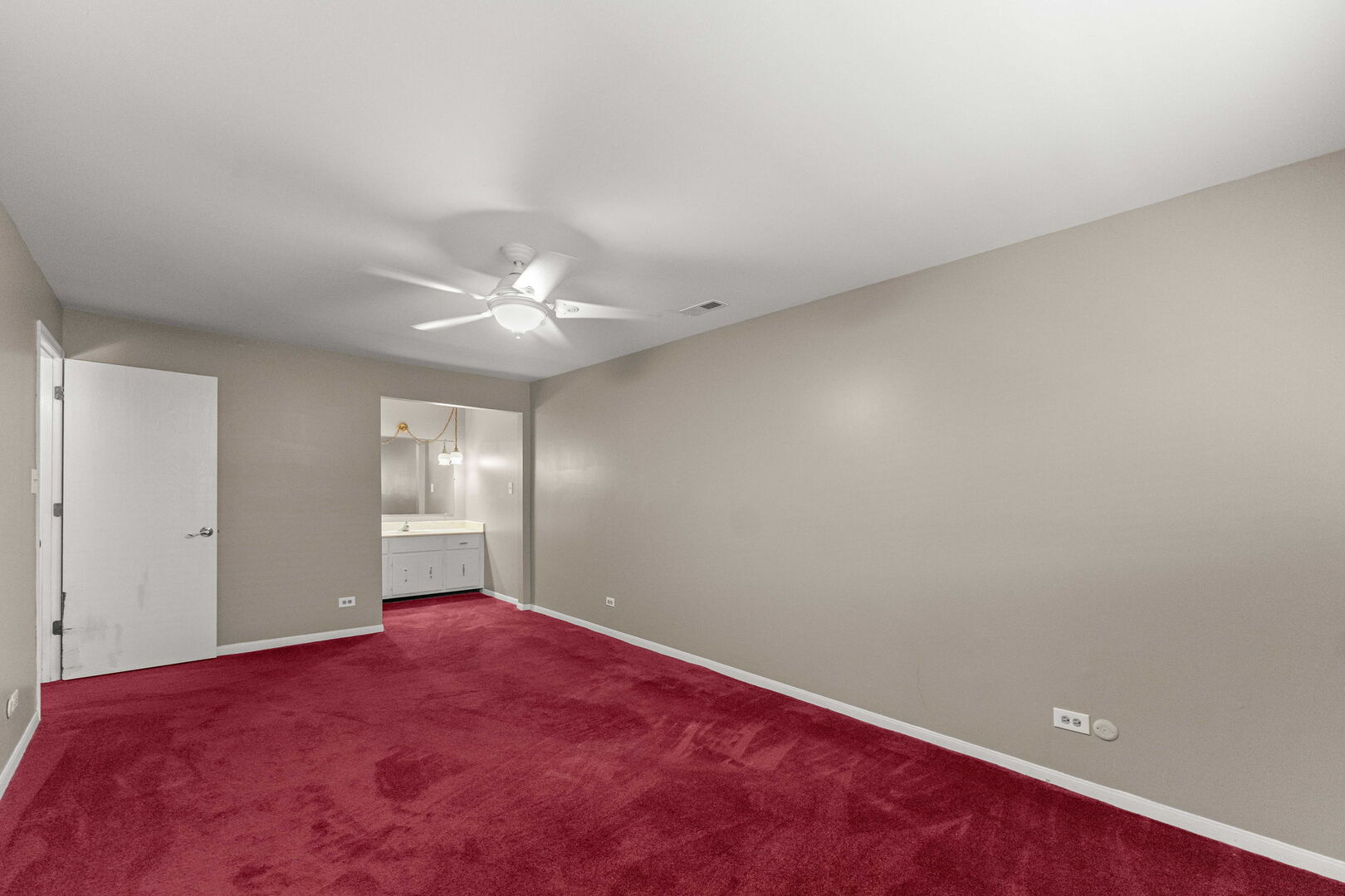 9122 S Pulaski Road Unit: 2E