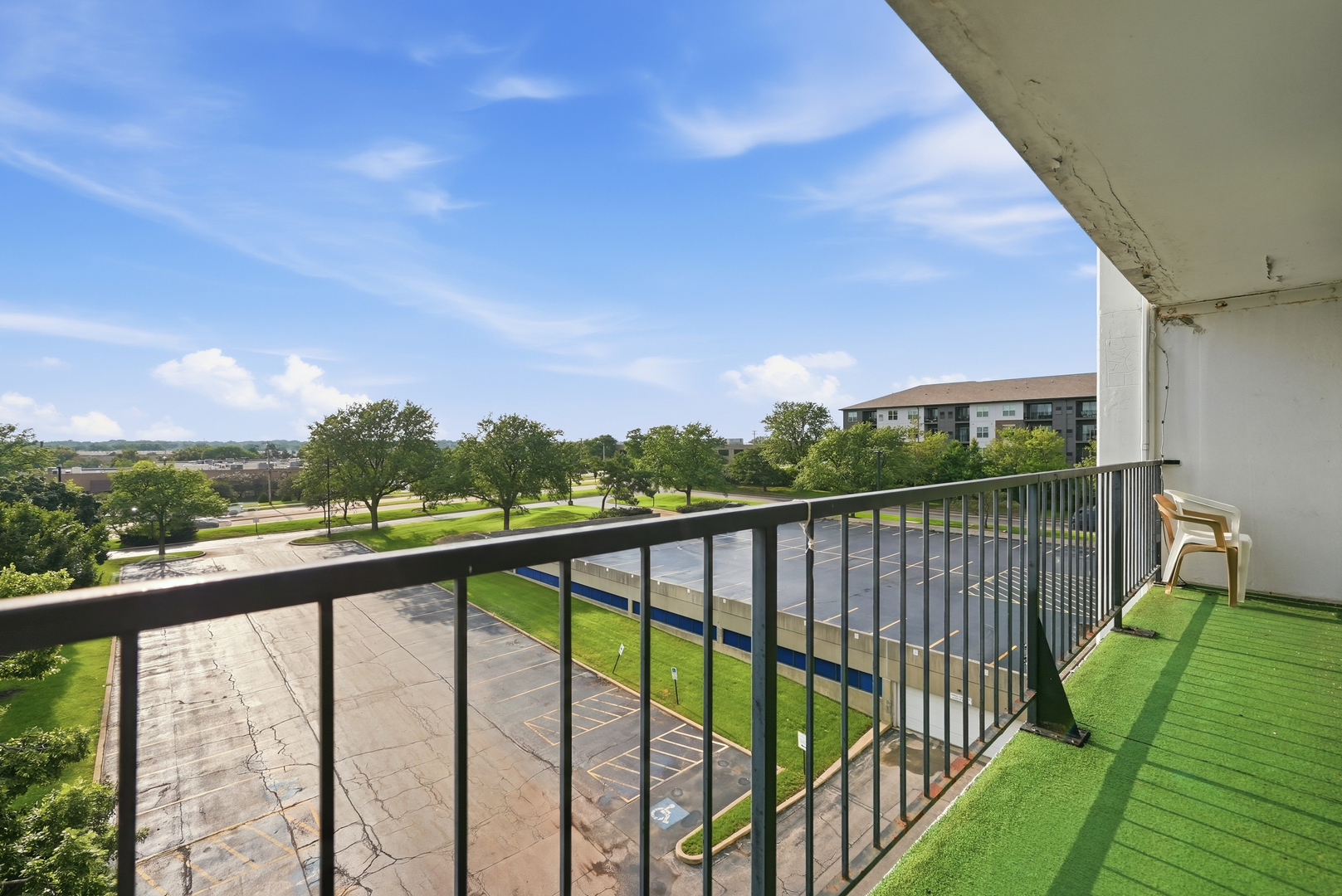 2005 S Finley Road Unit: 506