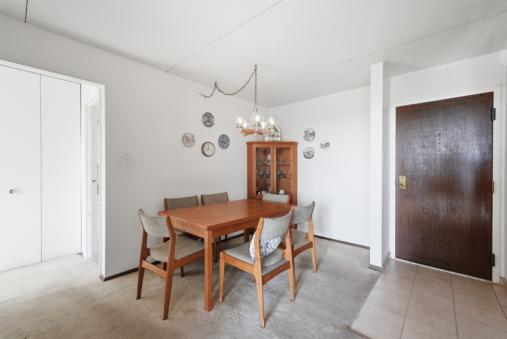 2005 S Finley Road Unit: 506