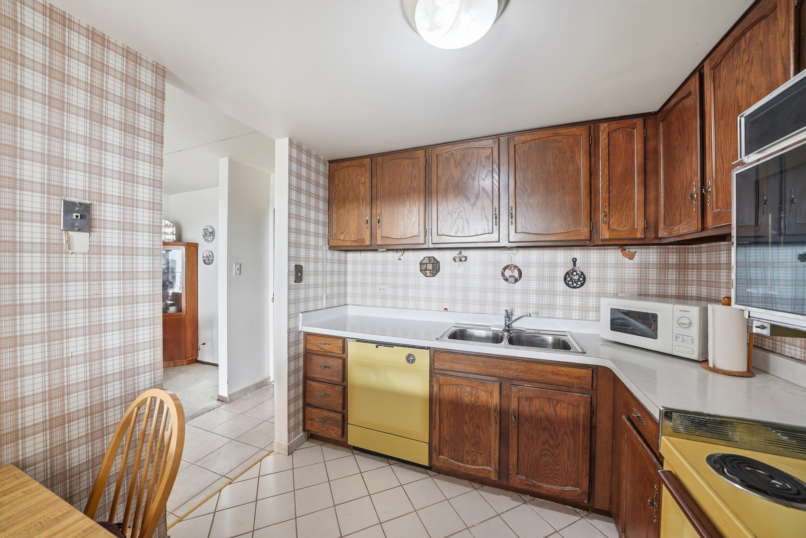 2005 S Finley Road Unit: 506