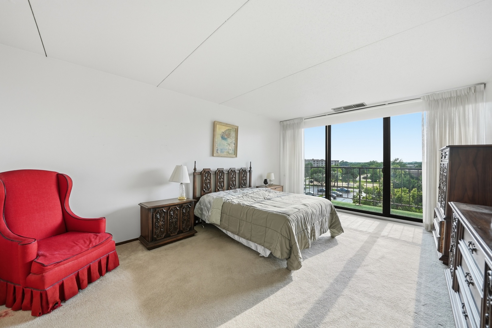2005 S Finley Road Unit: 506