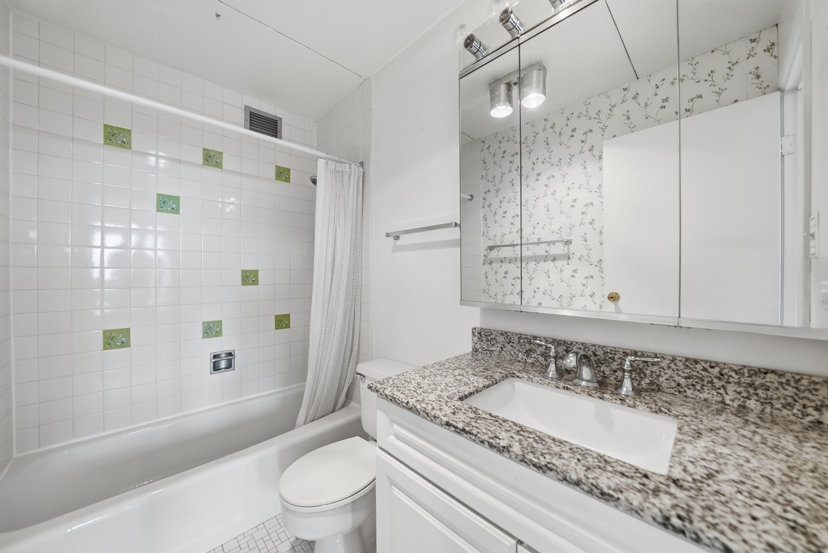 2005 S Finley Road Unit: 506