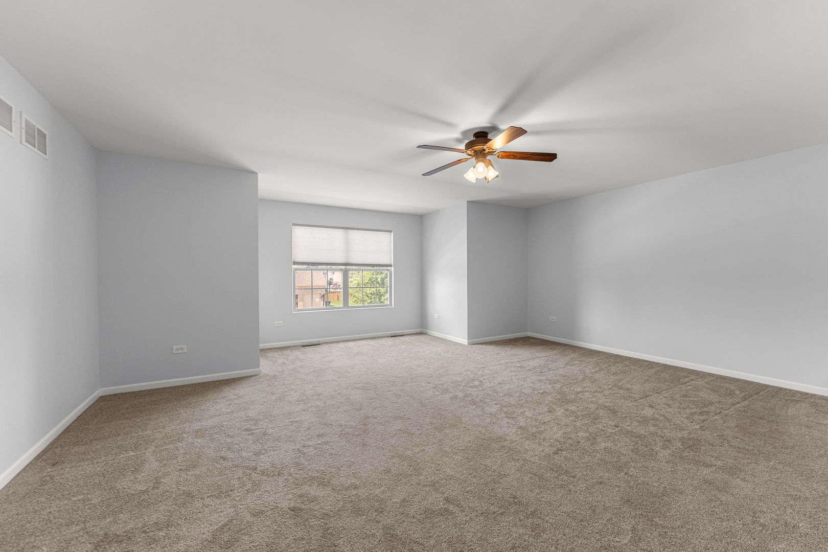 26105 W Ravine Woods Drive