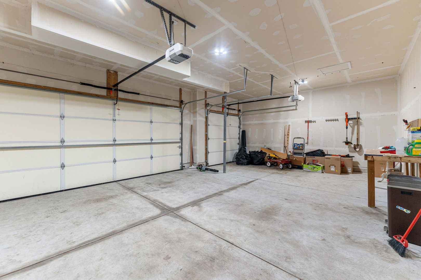 26105 W Ravine Woods Drive