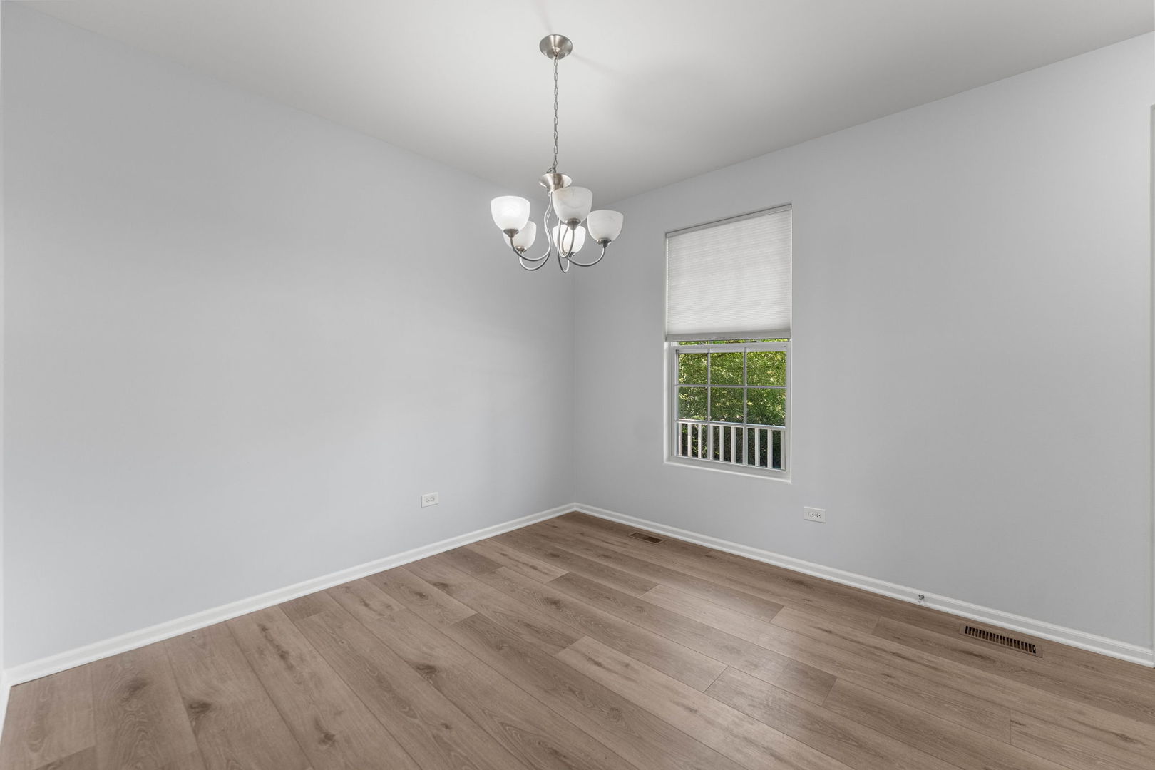 26105 W Ravine Woods Drive