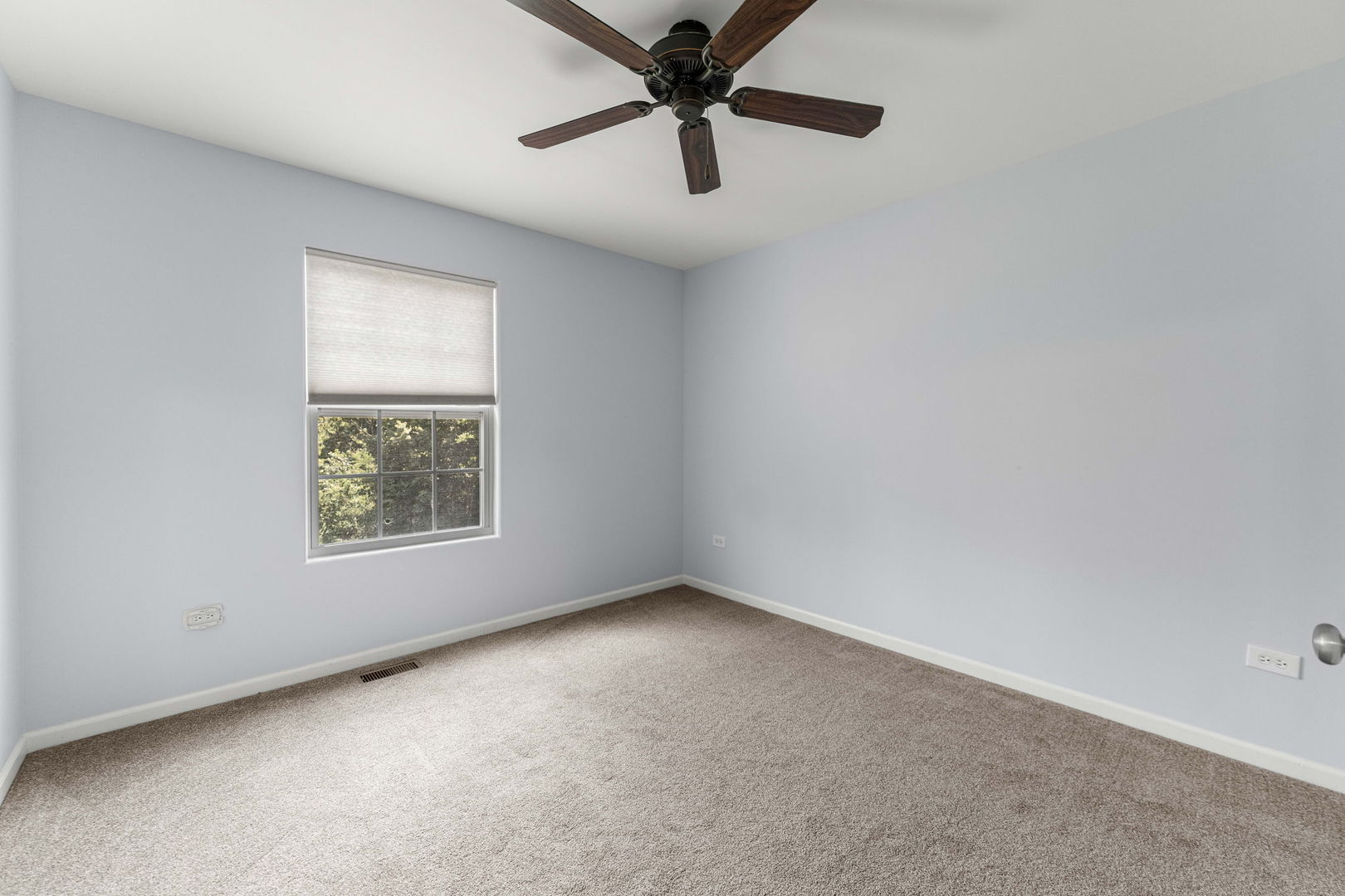 26105 W Ravine Woods Drive