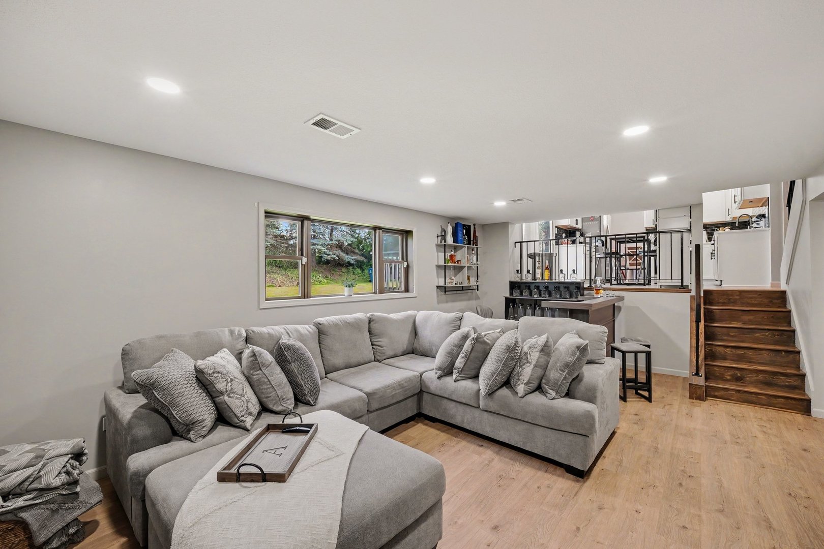 537 Willow Lane