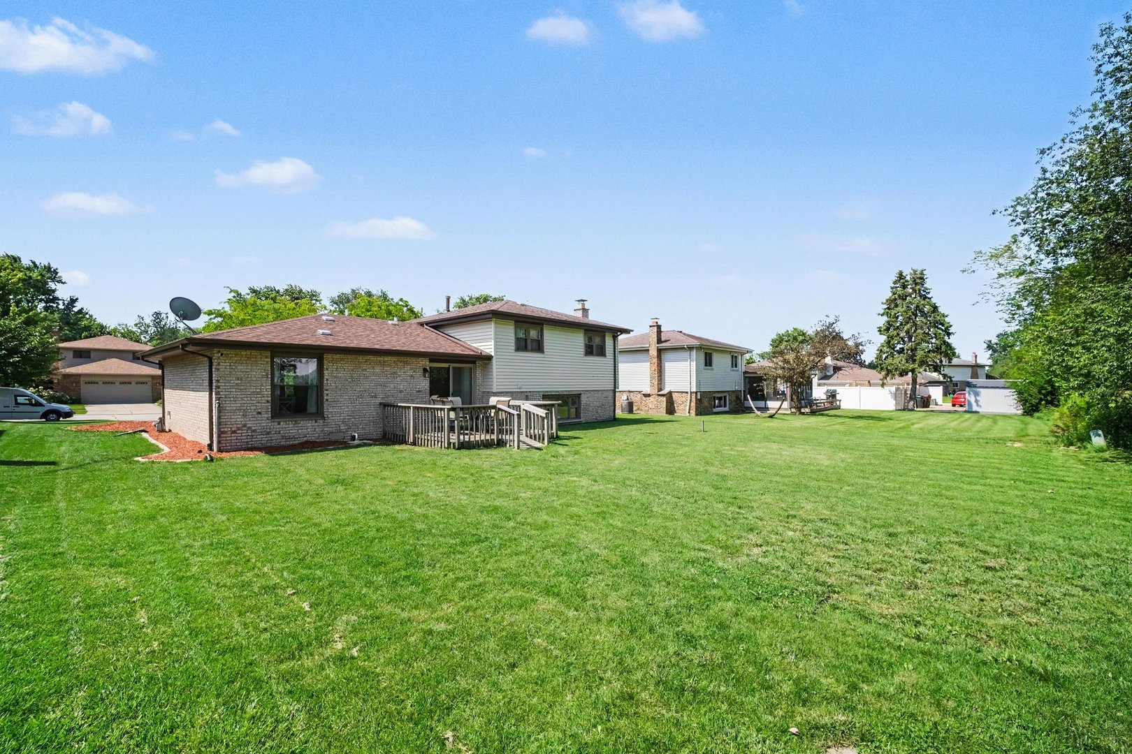 537 Willow Lane