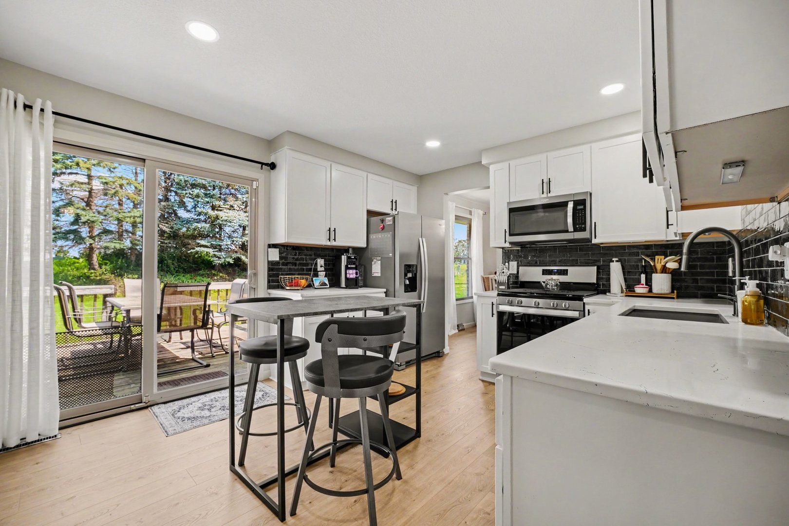 537 Willow Lane