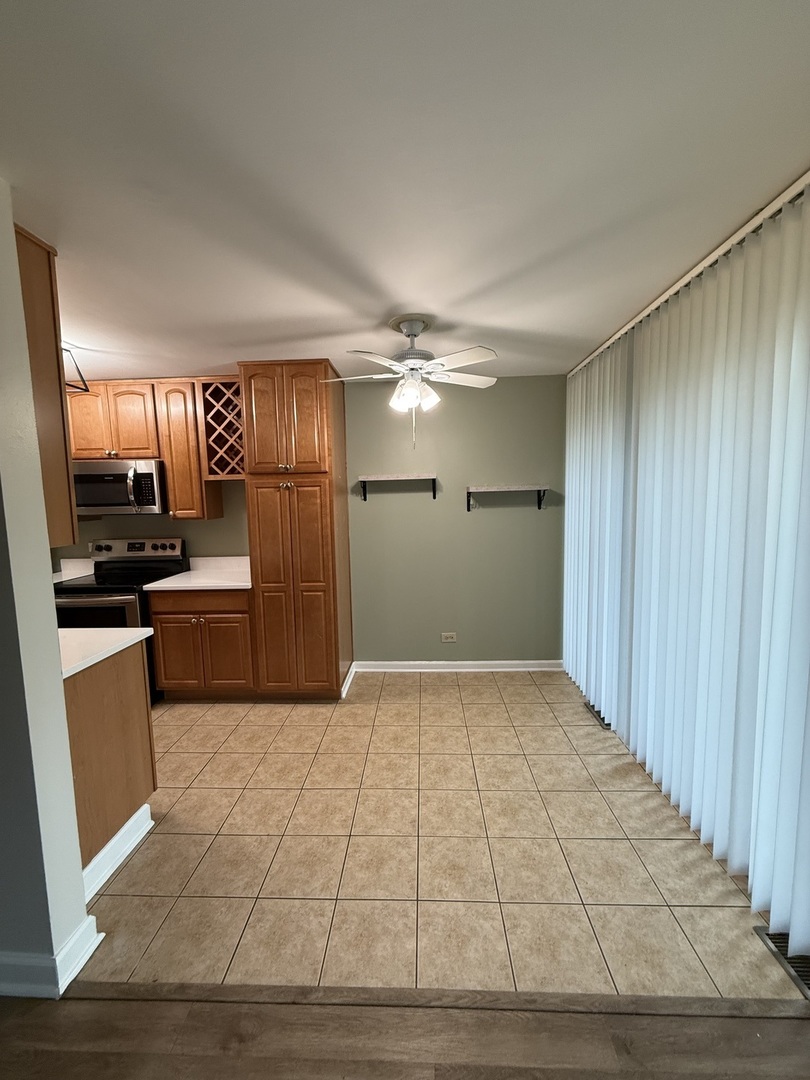 6000 Oakwood Drive Unit: 1E