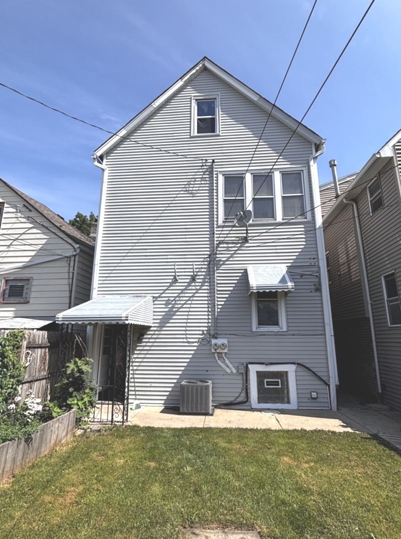 3309 W 38th Place