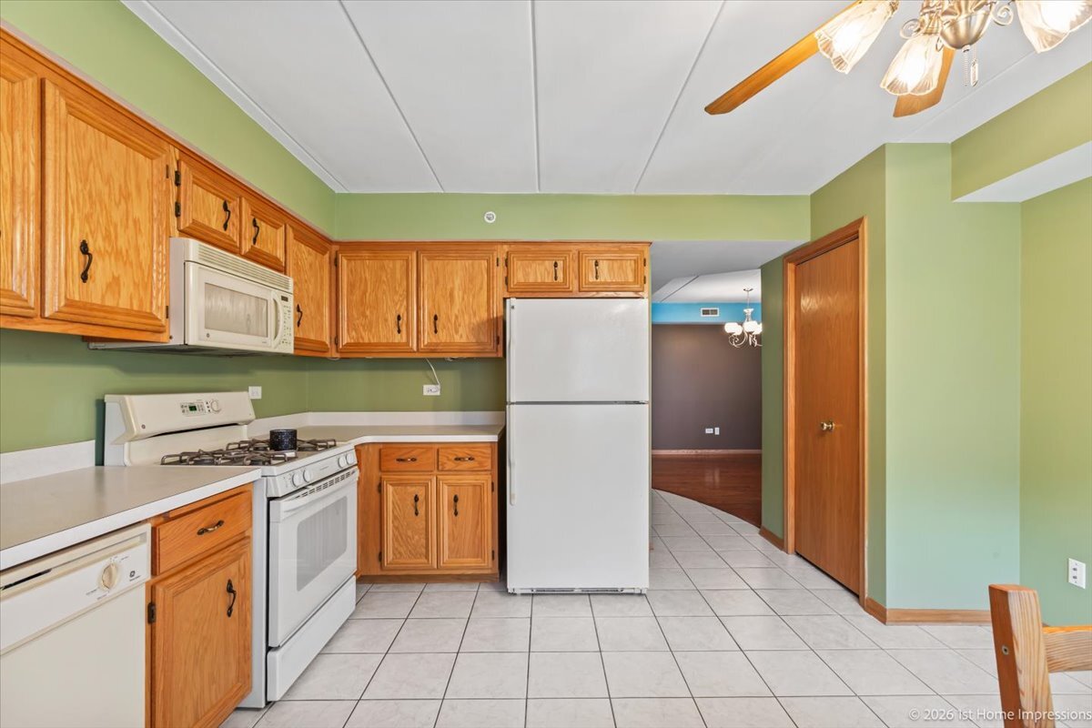 9420 S Melvina Avenue Unit: 2NW
