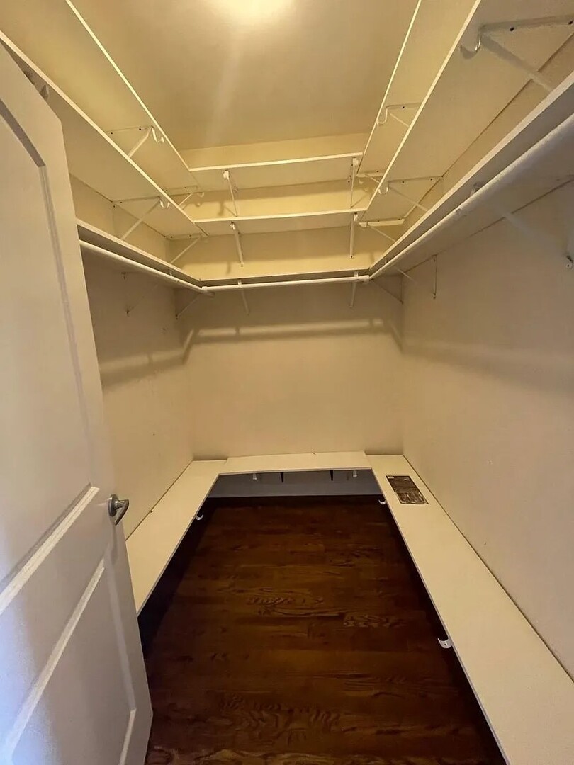 3128 W Walton Street Unit: 3