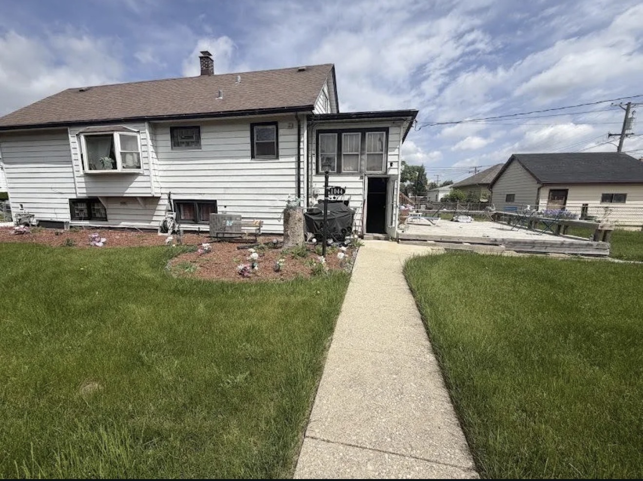 1044 Ferdinand Avenue
