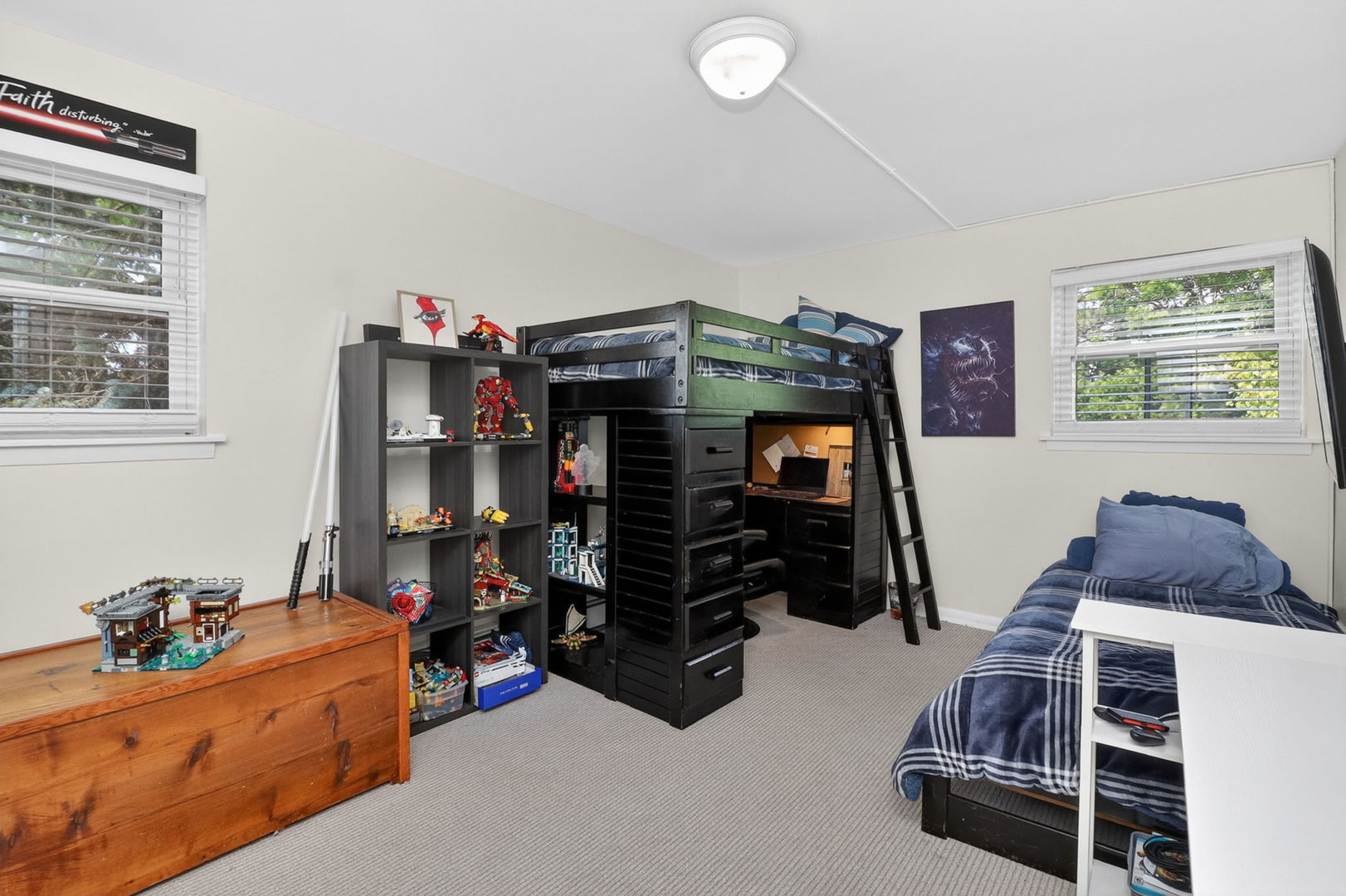 911 8th Avenue Unit: 5