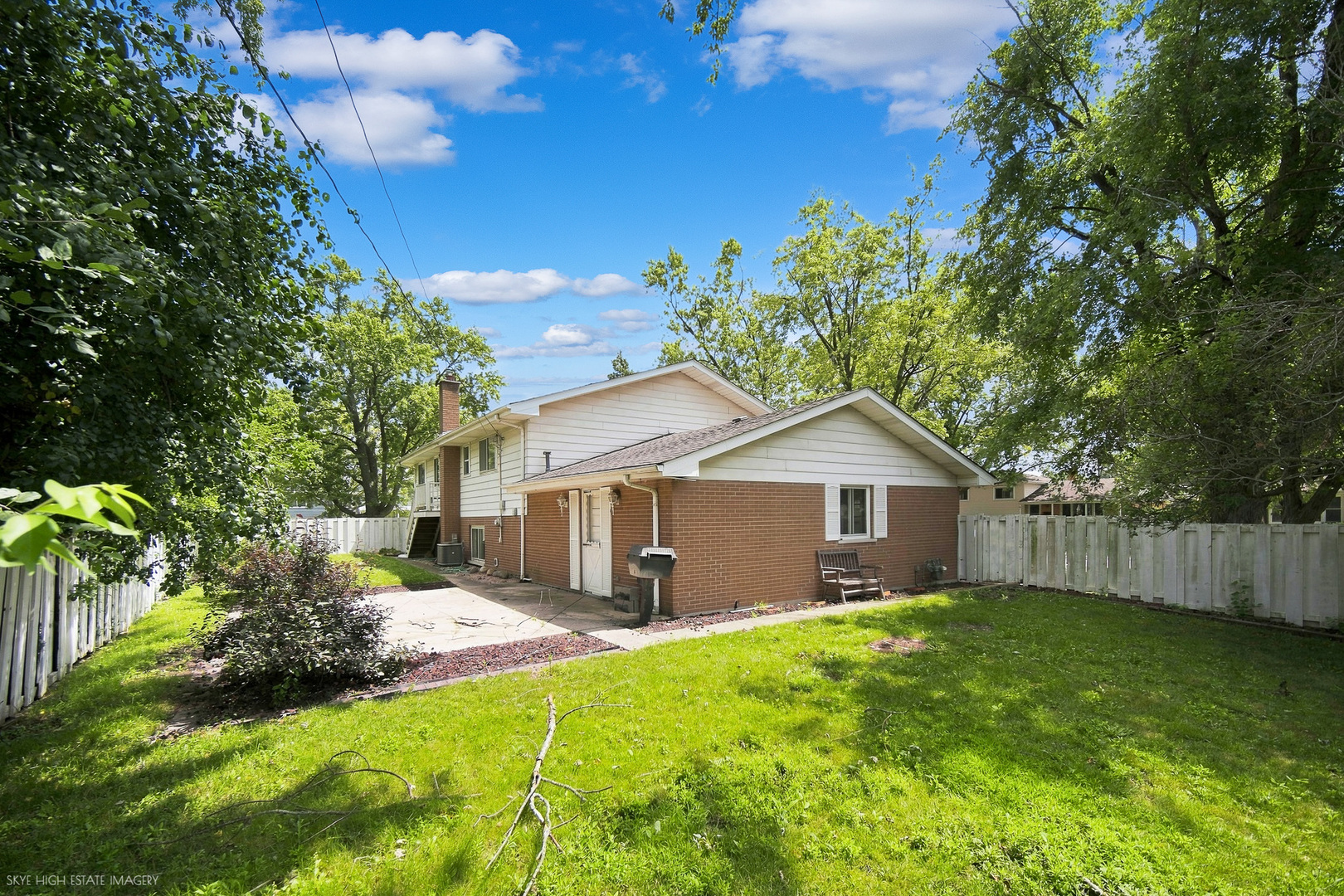 407 Keepataw Drive