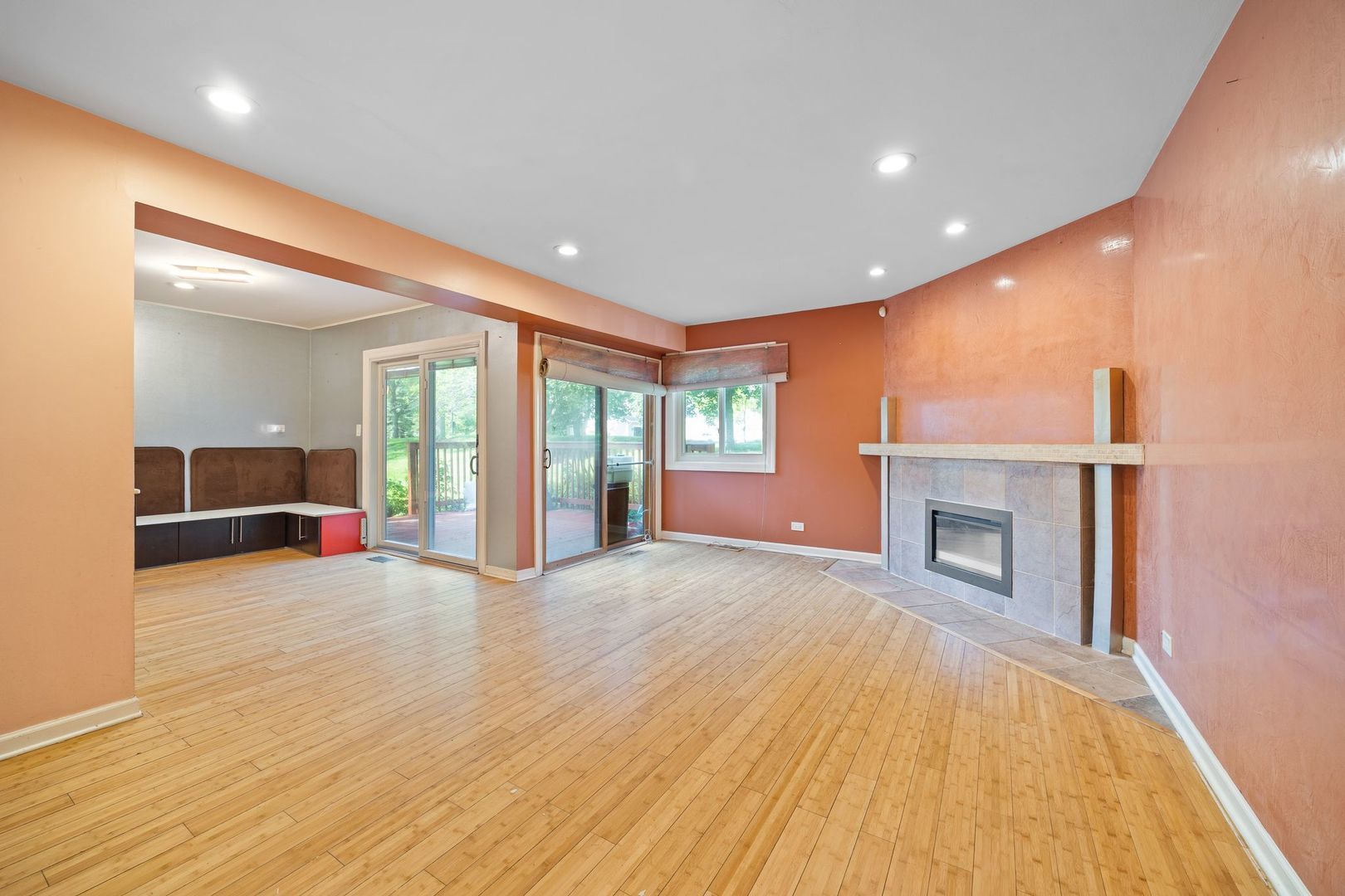 1044 Cumberland Court