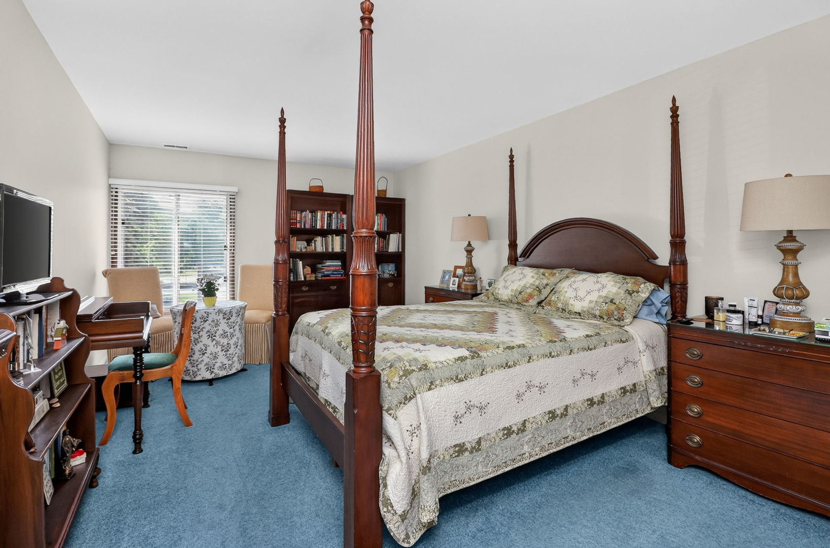 77 Lake Hinsdale Drive Unit: 202