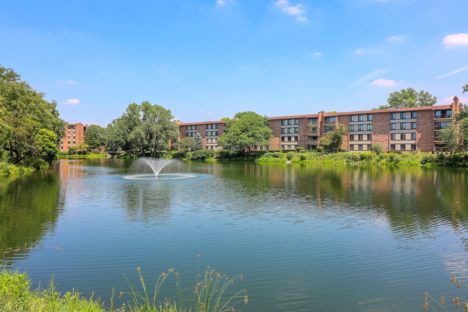 77 Lake Hinsdale Drive Unit: 202