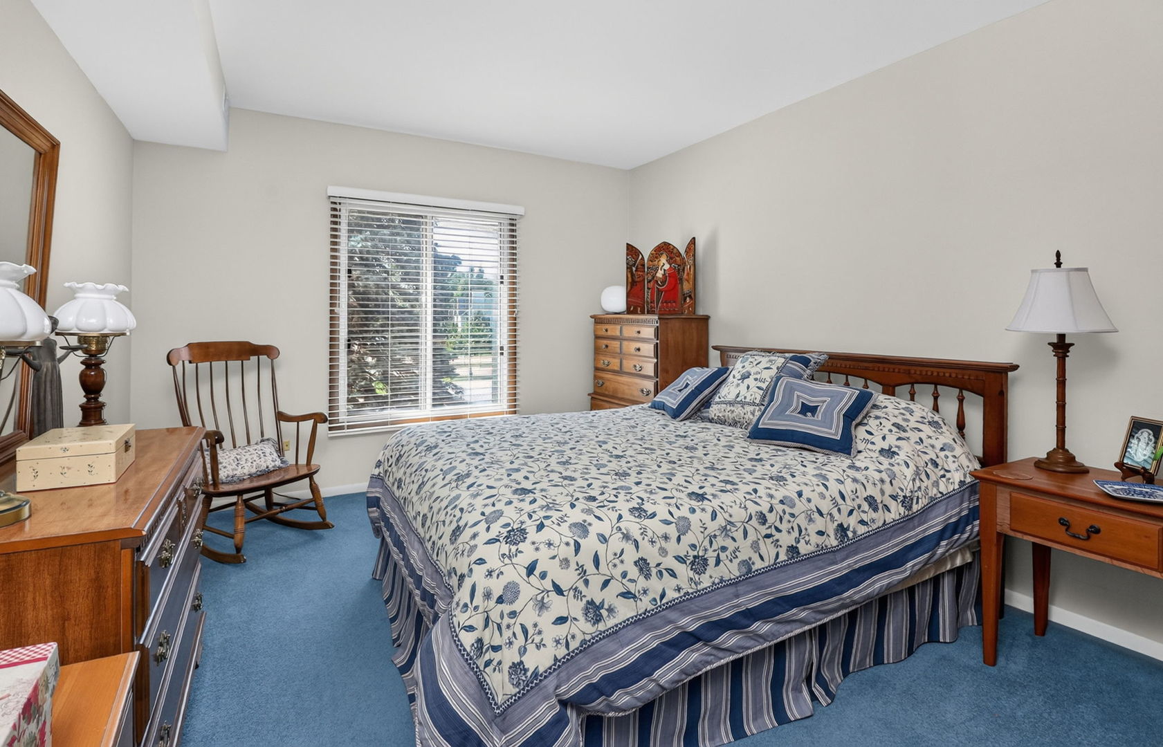 77 Lake Hinsdale Drive Unit: 202