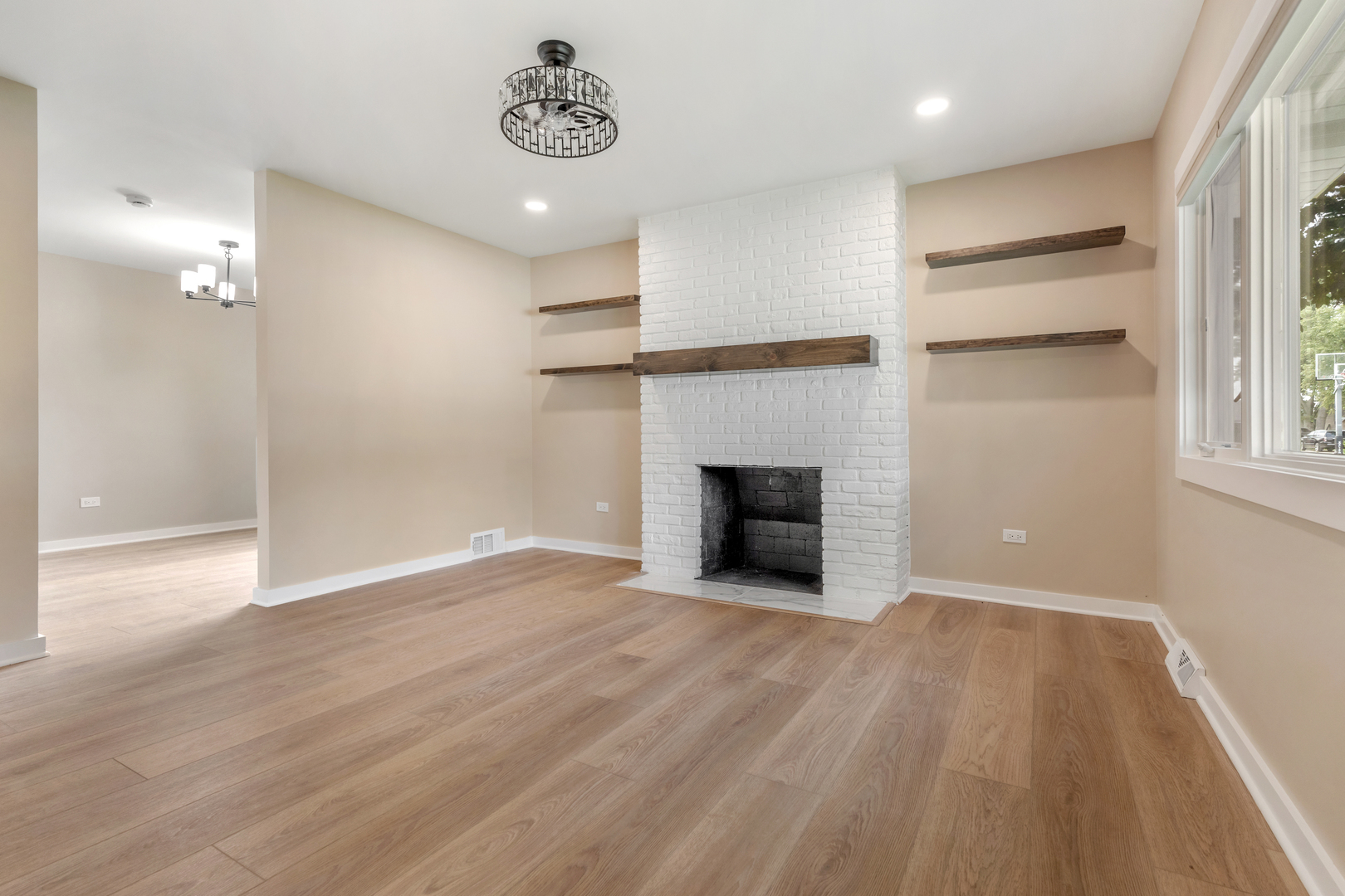 1007 Nancy Road