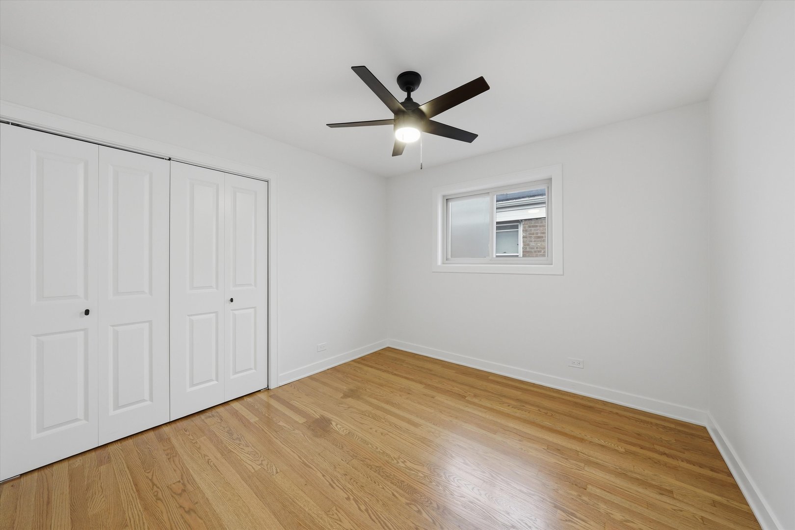 2905 W 102nd Place