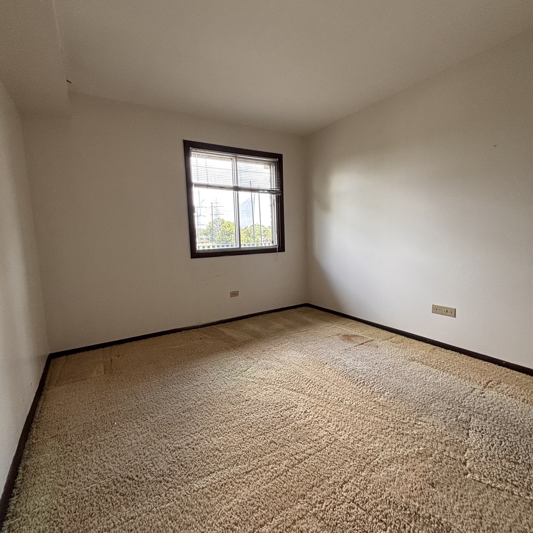 5241 James Lane Unit: 1123