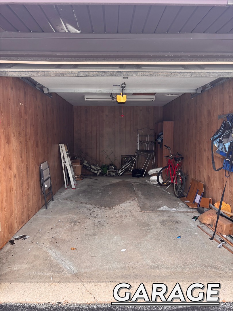5241 James Lane Unit: 1123