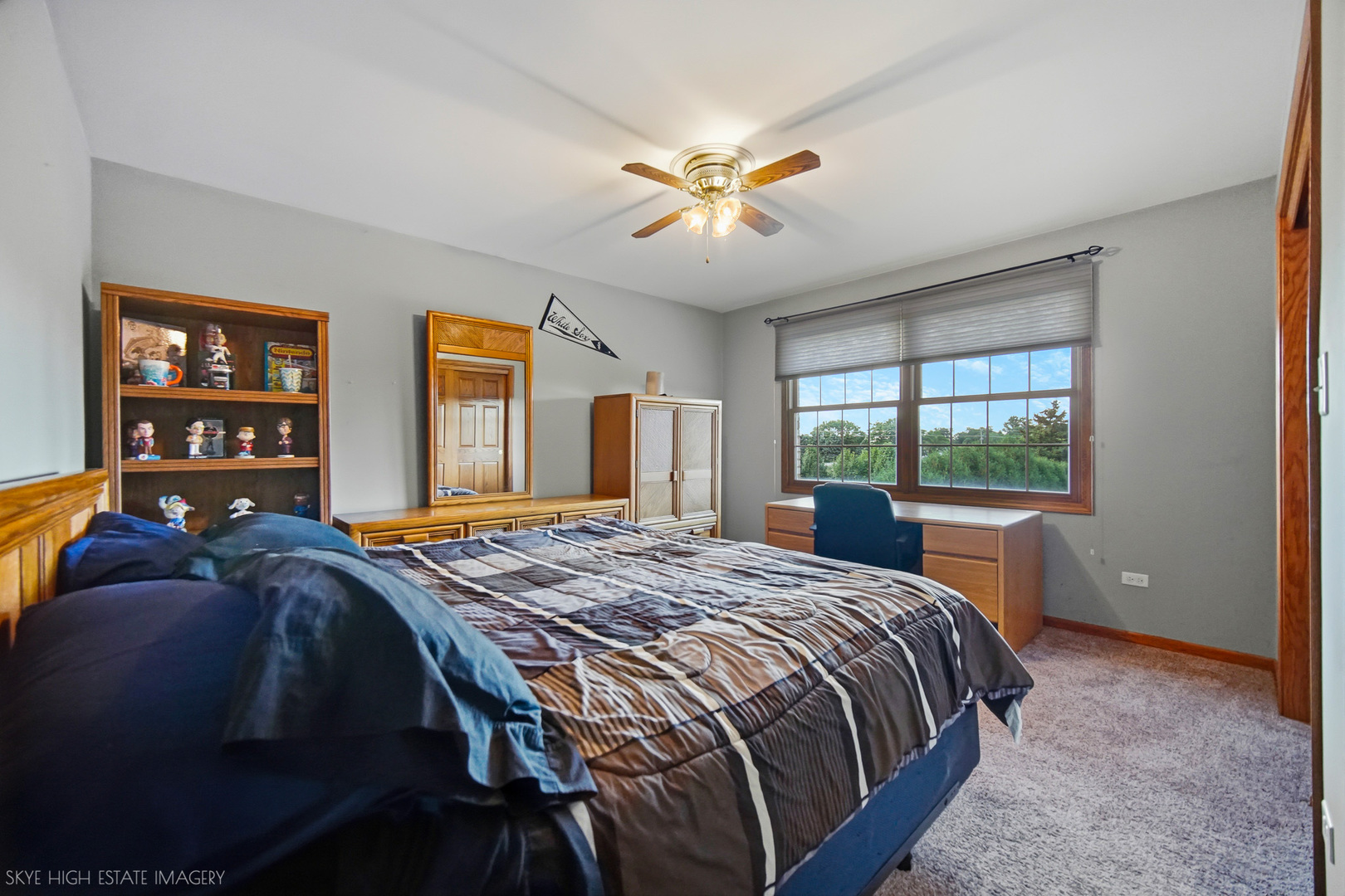 16015 Ridgewood Drive