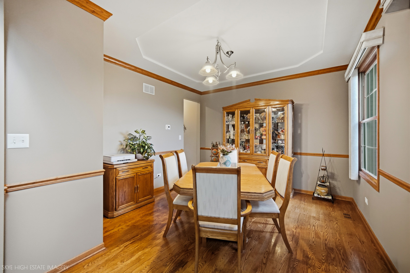 16015 Ridgewood Drive