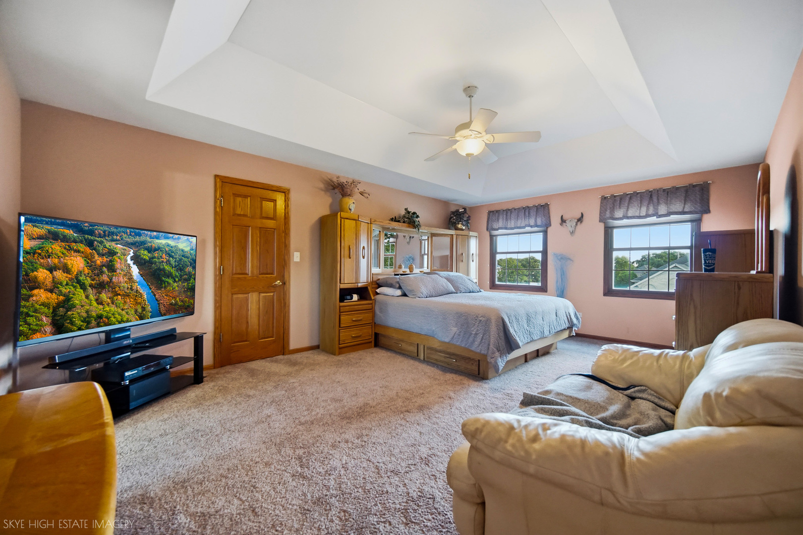 16015 Ridgewood Drive