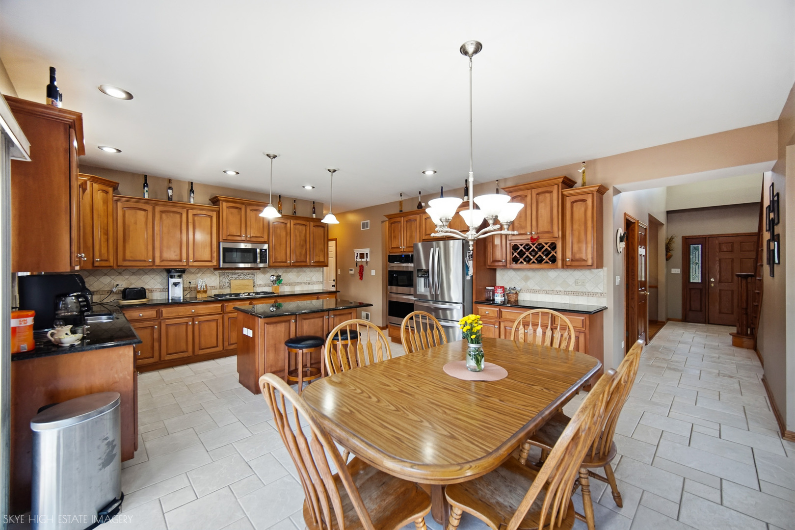 16015 Ridgewood Drive