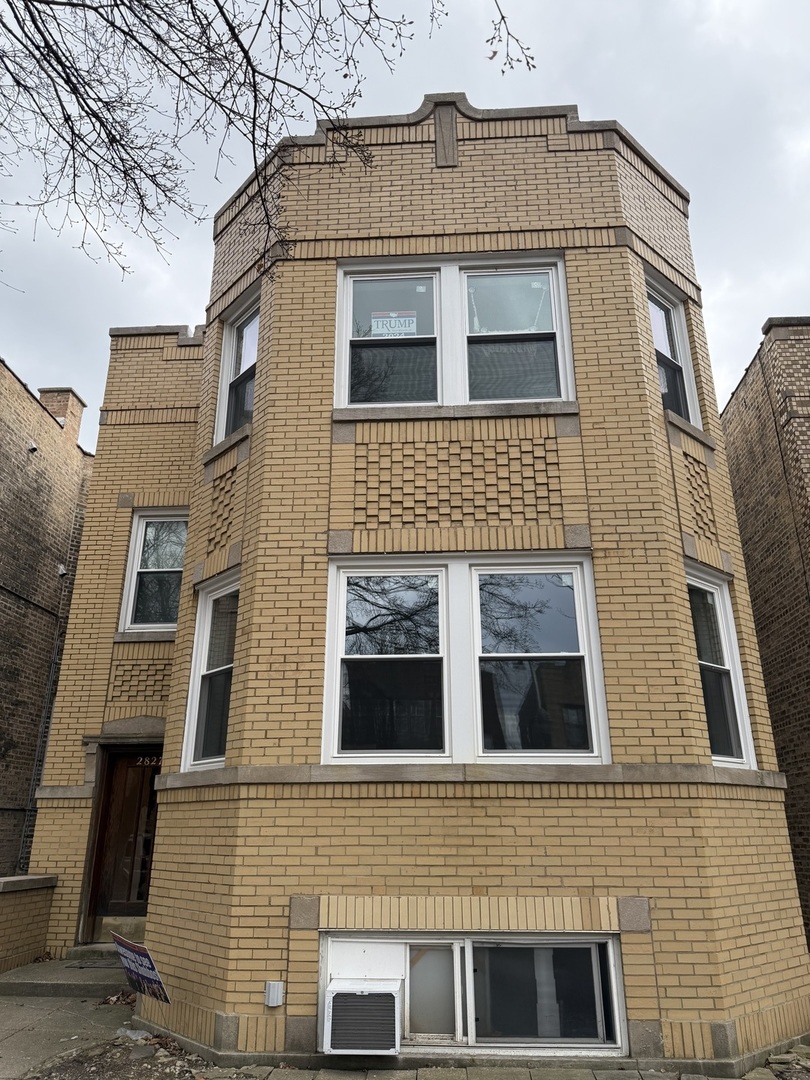 2827 W Lunt Avenue Unit: 1