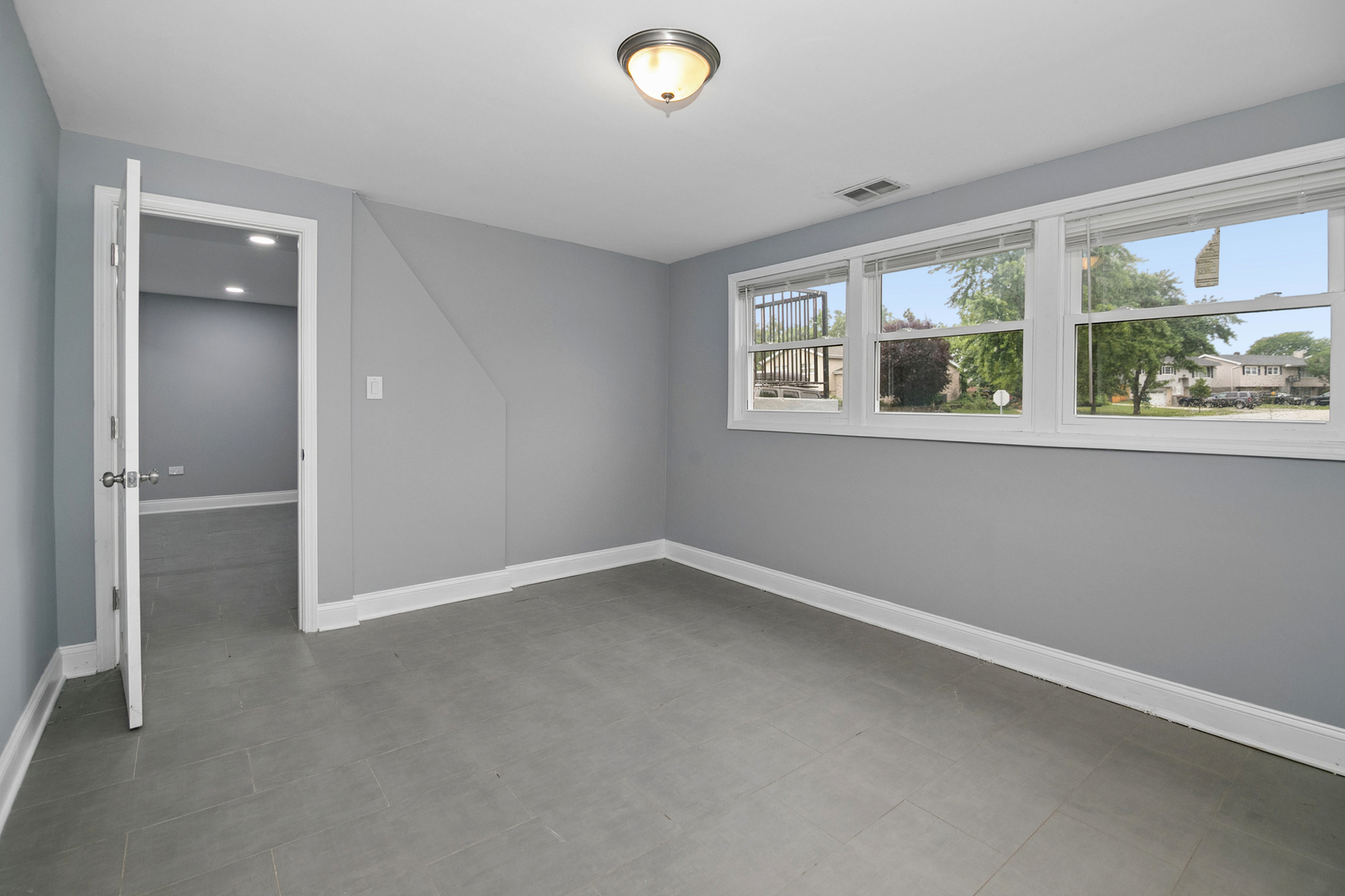8836 Oakwood Drive