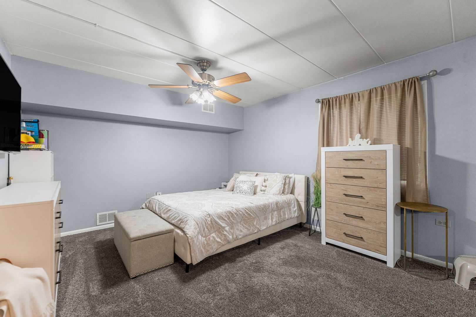 9138 W 140TH Street Unit: 1NE