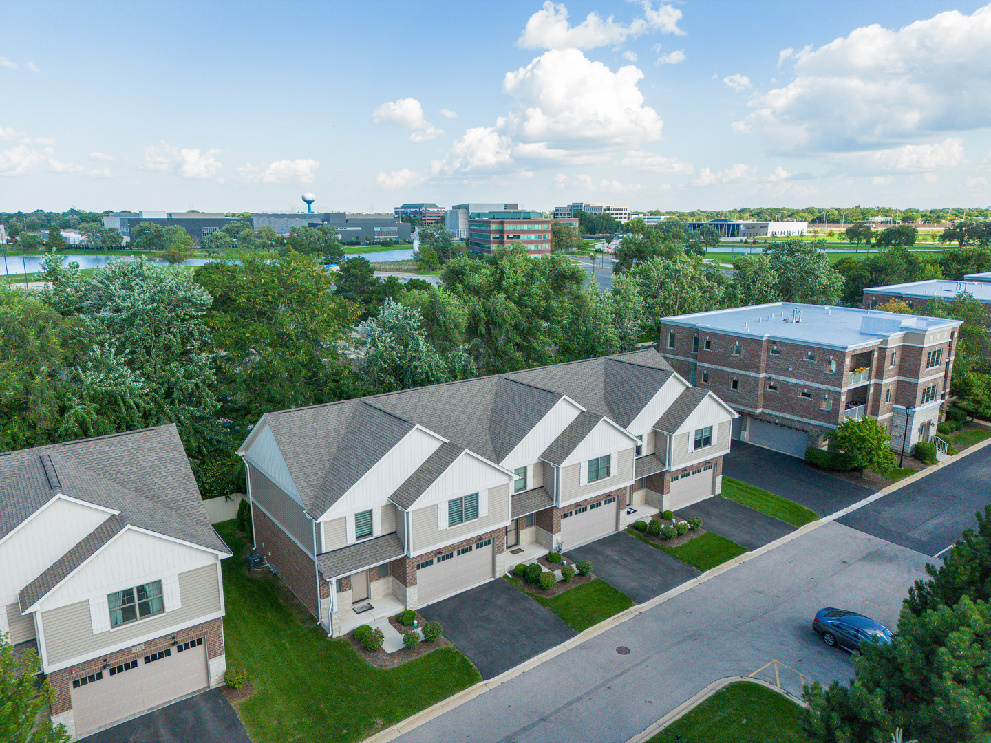411 W Pierce Road