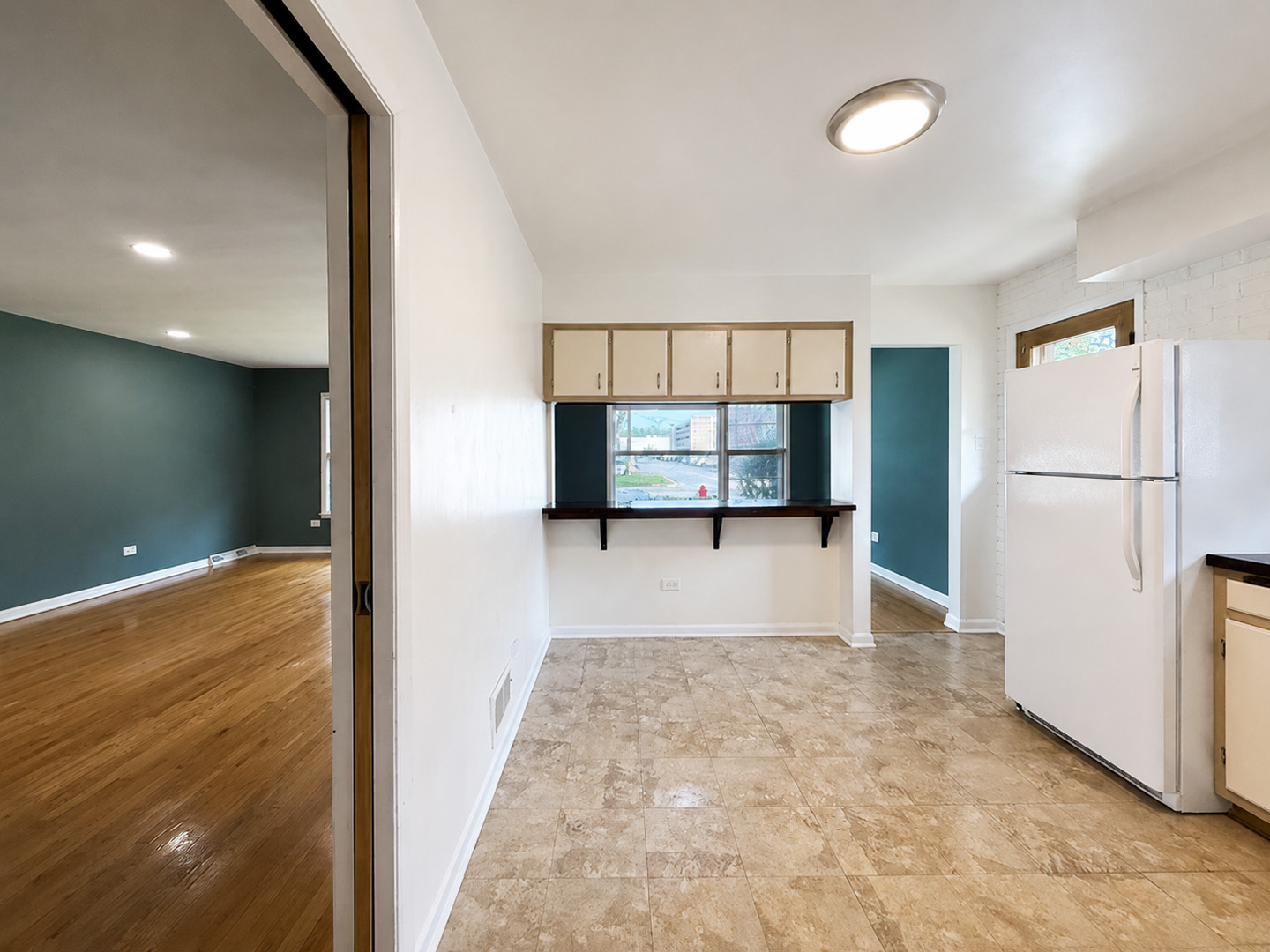 1638 Forest Road