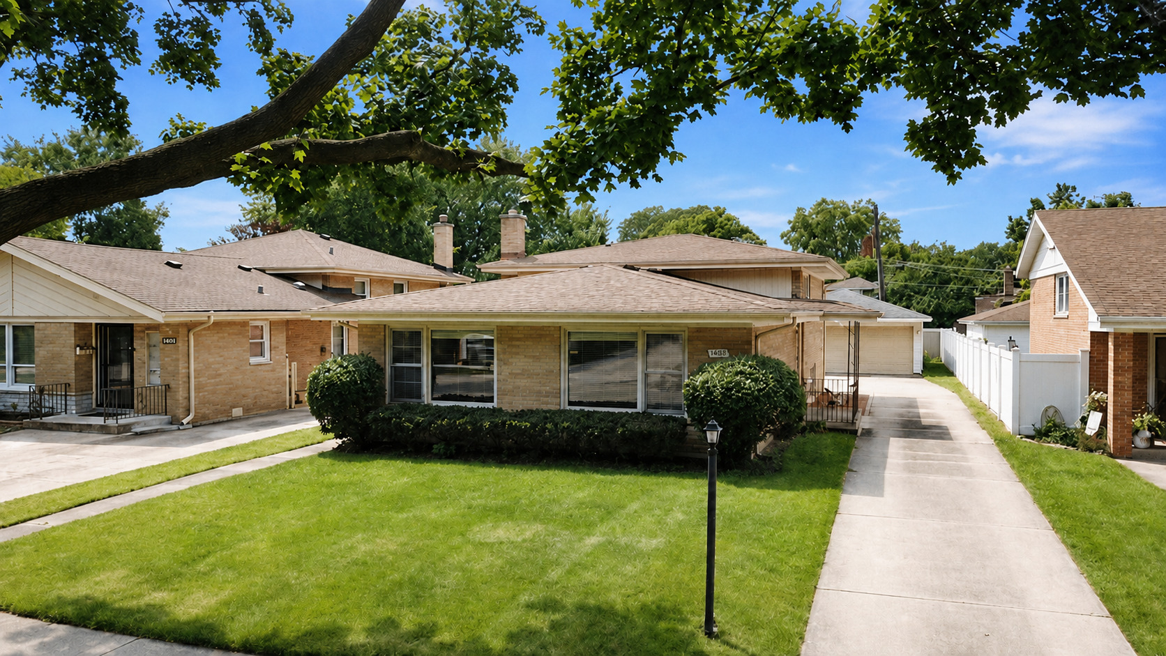 1638 Forest Road