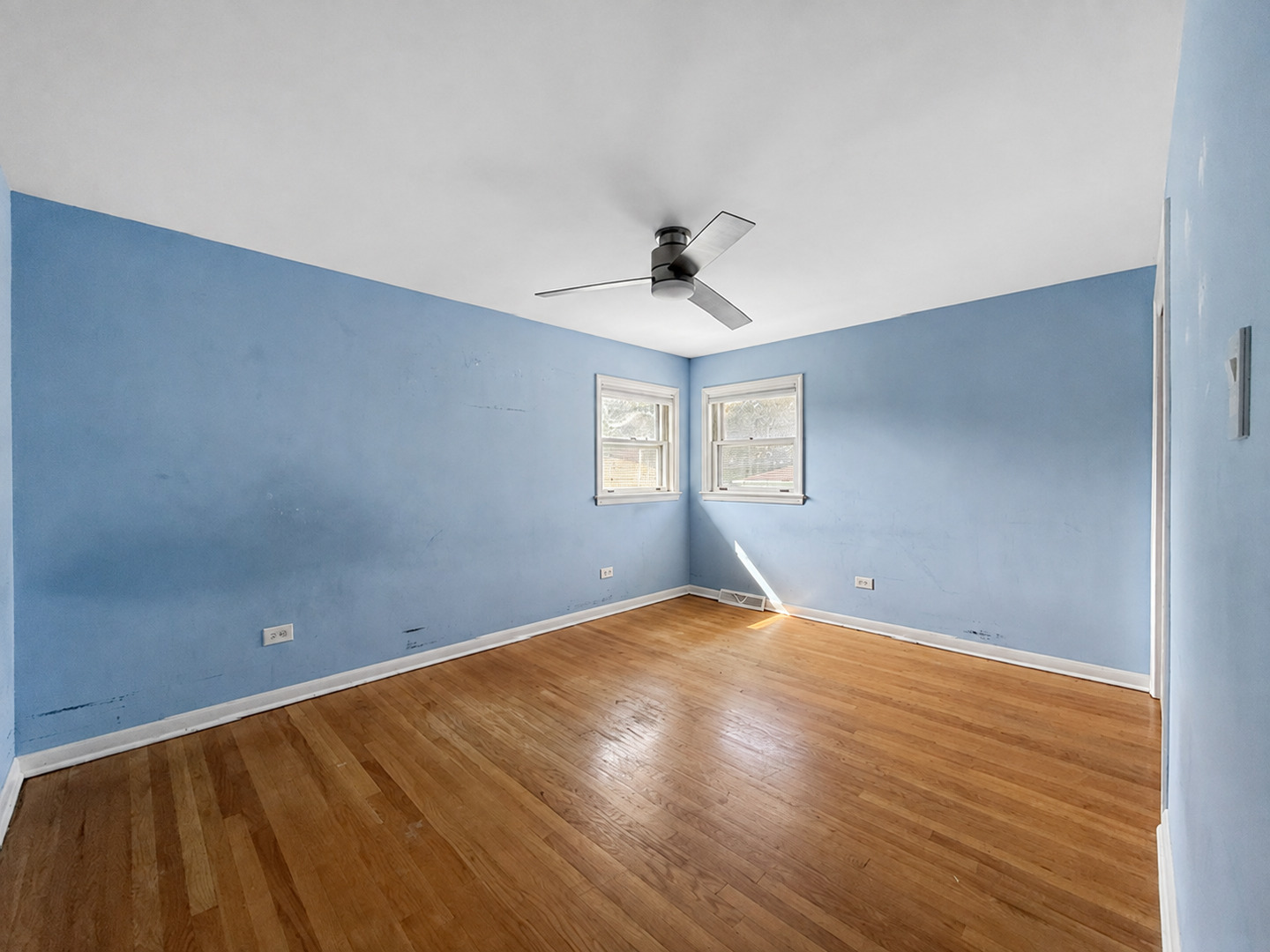 1638 Forest Road