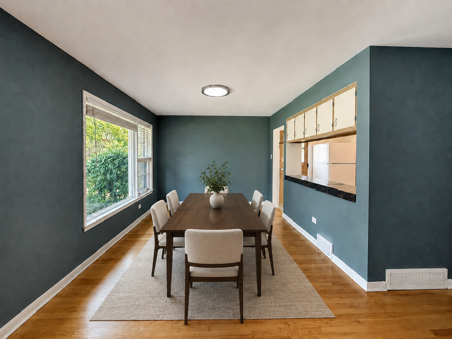 1638 Forest Road